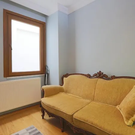Modern&Stylish Flat in Atasehir Istanbul